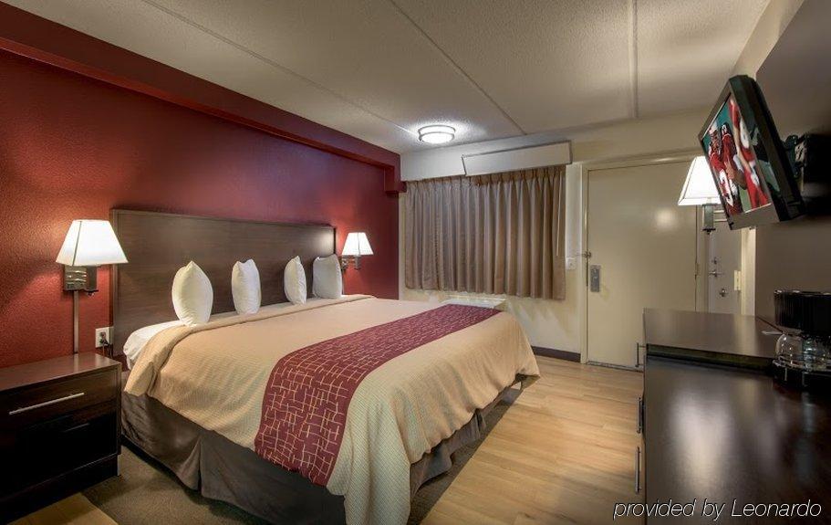 Red Roof Inn Columbia East - Ft Jackson Εξωτερικό φωτογραφία