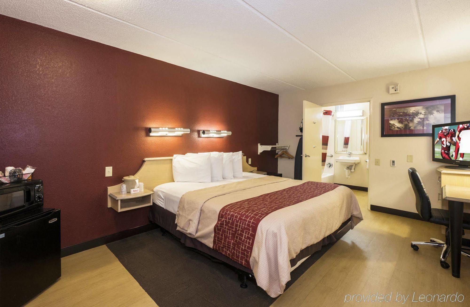 Red Roof Inn Columbia East - Ft Jackson Εξωτερικό φωτογραφία