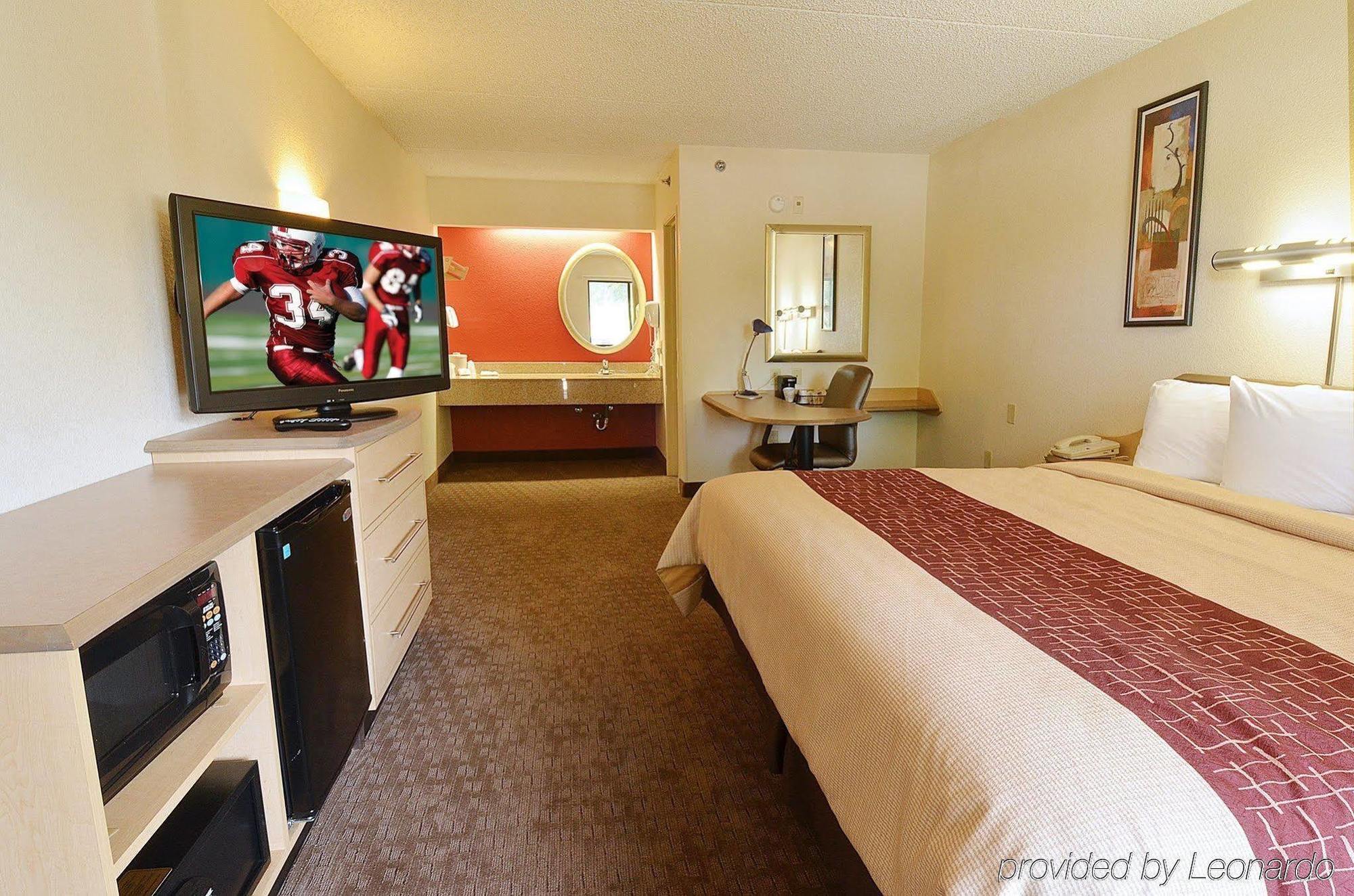 Red Roof Inn Columbia East - Ft Jackson Εξωτερικό φωτογραφία